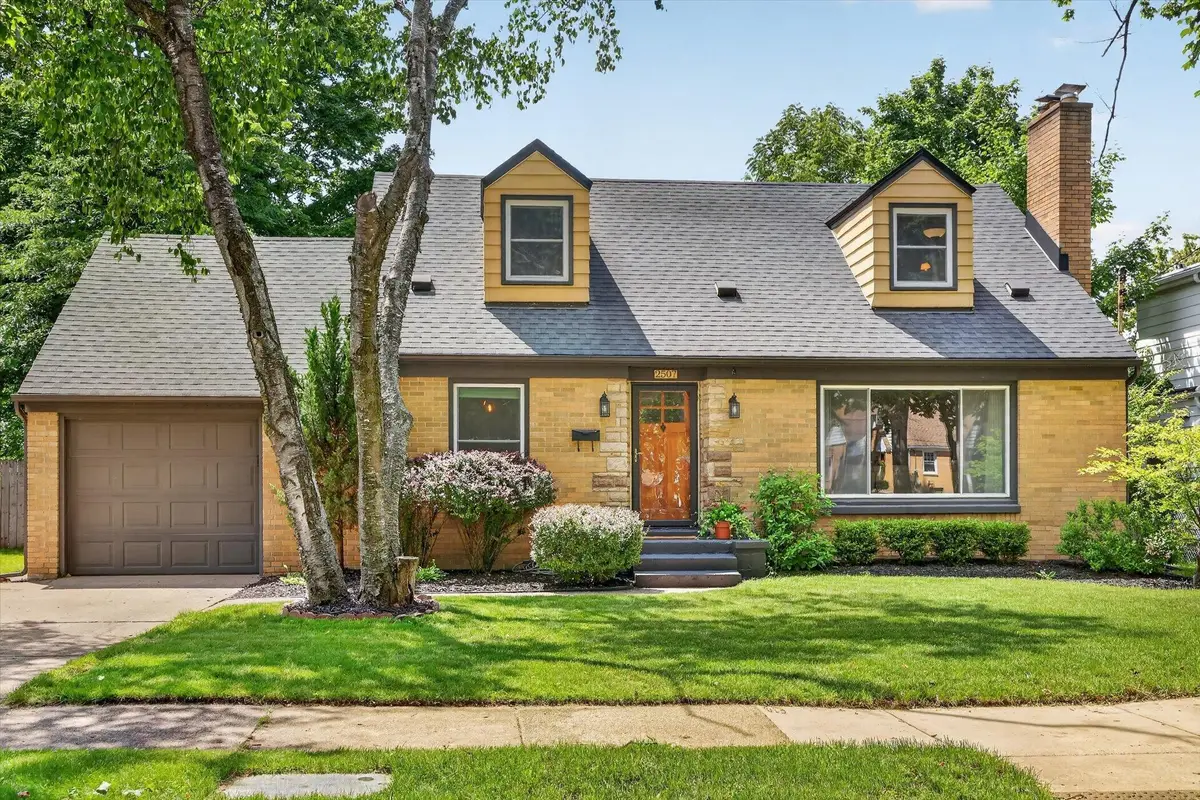 2507 Linden Avenue Se, Grand Rapids, MI 49507 - #1