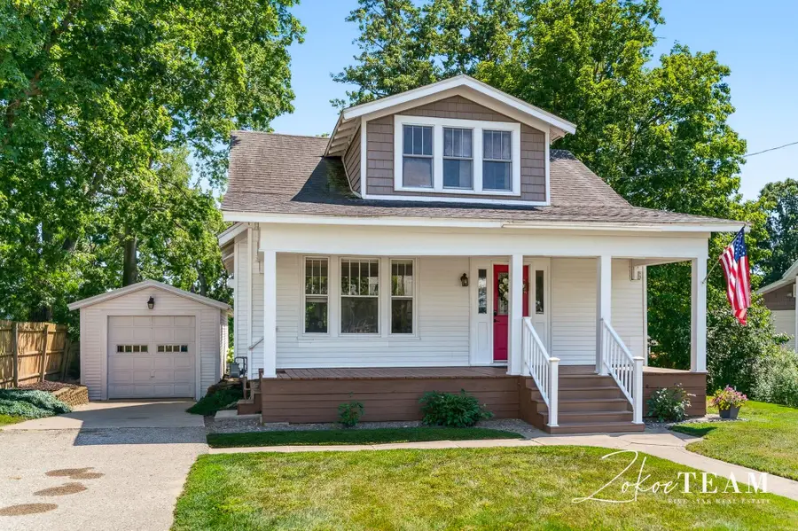 6540 Leonard Street, Coopersville, MI 49404 - #2