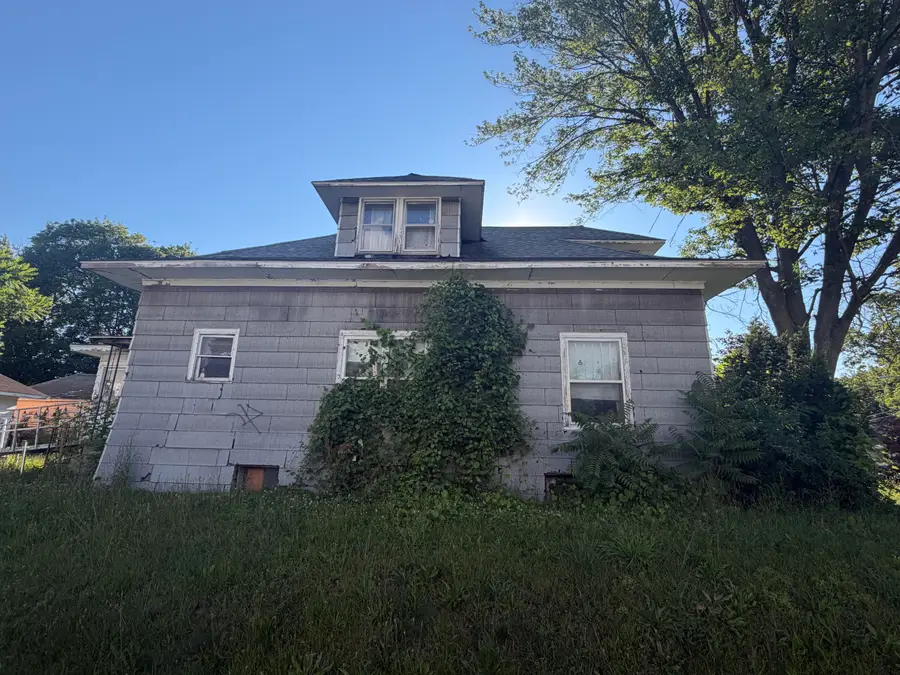 300 Dickinson Street Sw, Grand Rapids, MI 49507 - #2