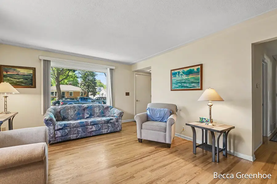 111 Katherine Drive Ne, Grand Rapids, MI 49505 - #3