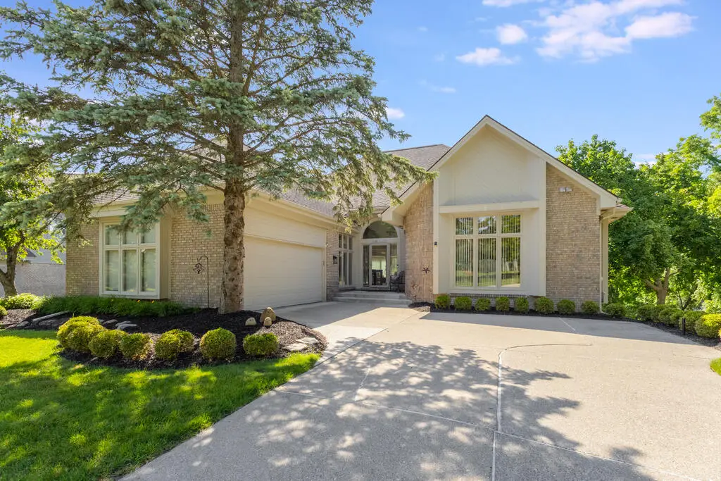 28044 Hickory Circle #11, Farmington, MI 48331 - #1