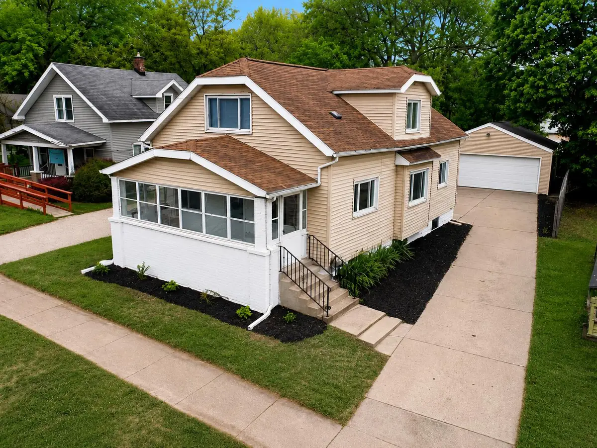 819 Harding Street Nw, Grand Rapids, MI 49544 - #1