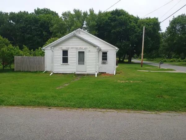 502 E Forest Street, Edmore, MI 48829
