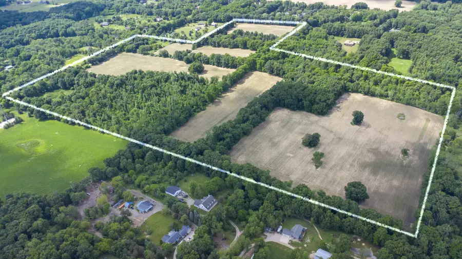 7114 Mabley Hill Road, Fenton, MI 48430 - #2