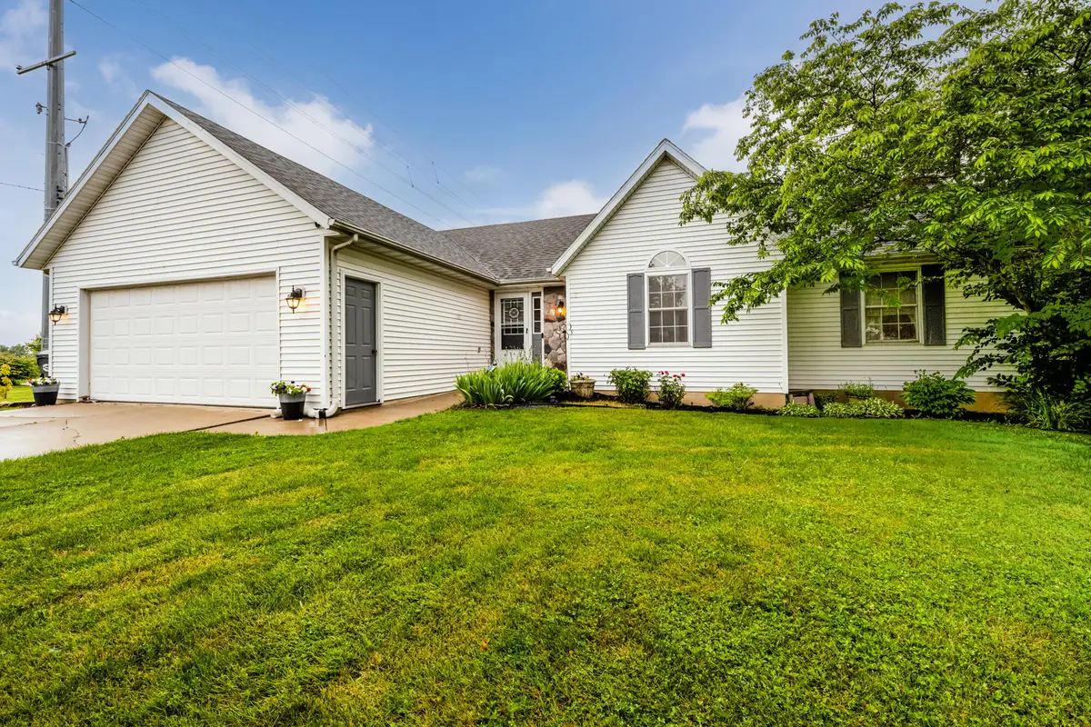 6515 Niagara Circle, Stevensville, MI 49127 - #1