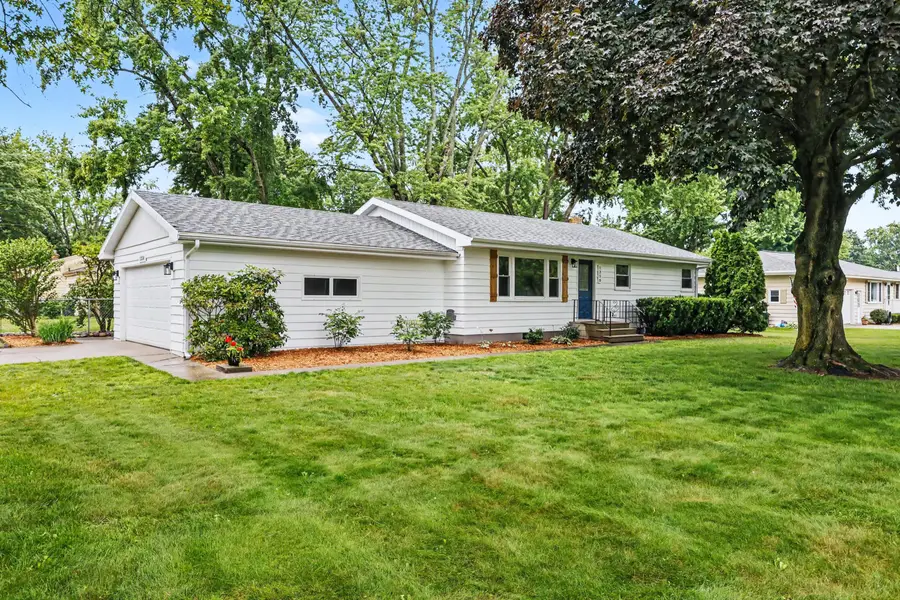 1350 N Aurilla Drive, Saint Joseph, MI 49085 - #3