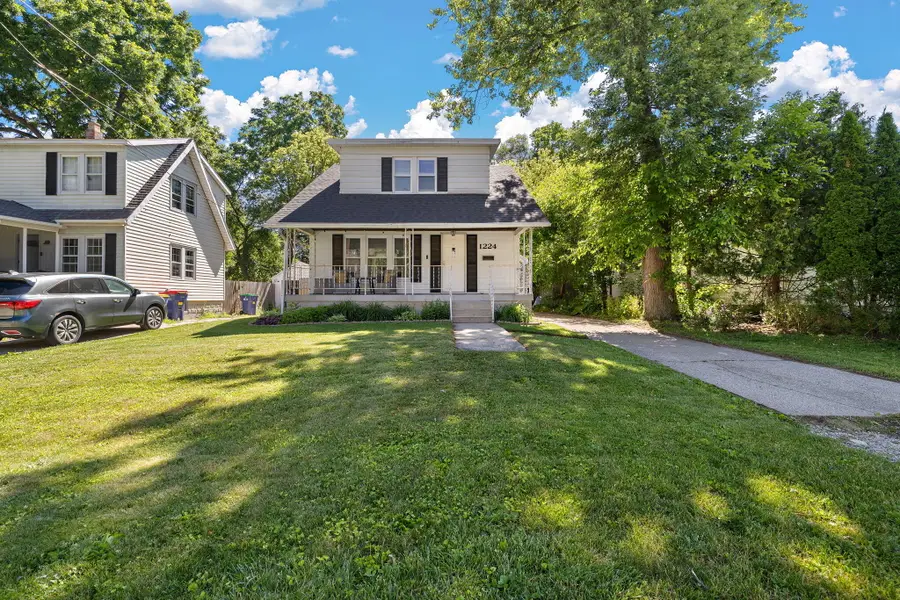 1224 Edith Ne, Grand Rapids, MI 49505 - #2