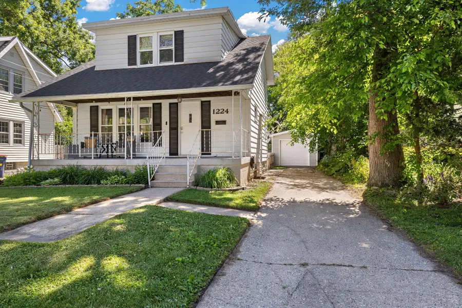 1224 Edith Ne, Grand Rapids, MI 49505 - #3