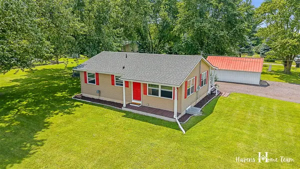 25 W Tupper Lake Road, Lake Odessa, MI 48849