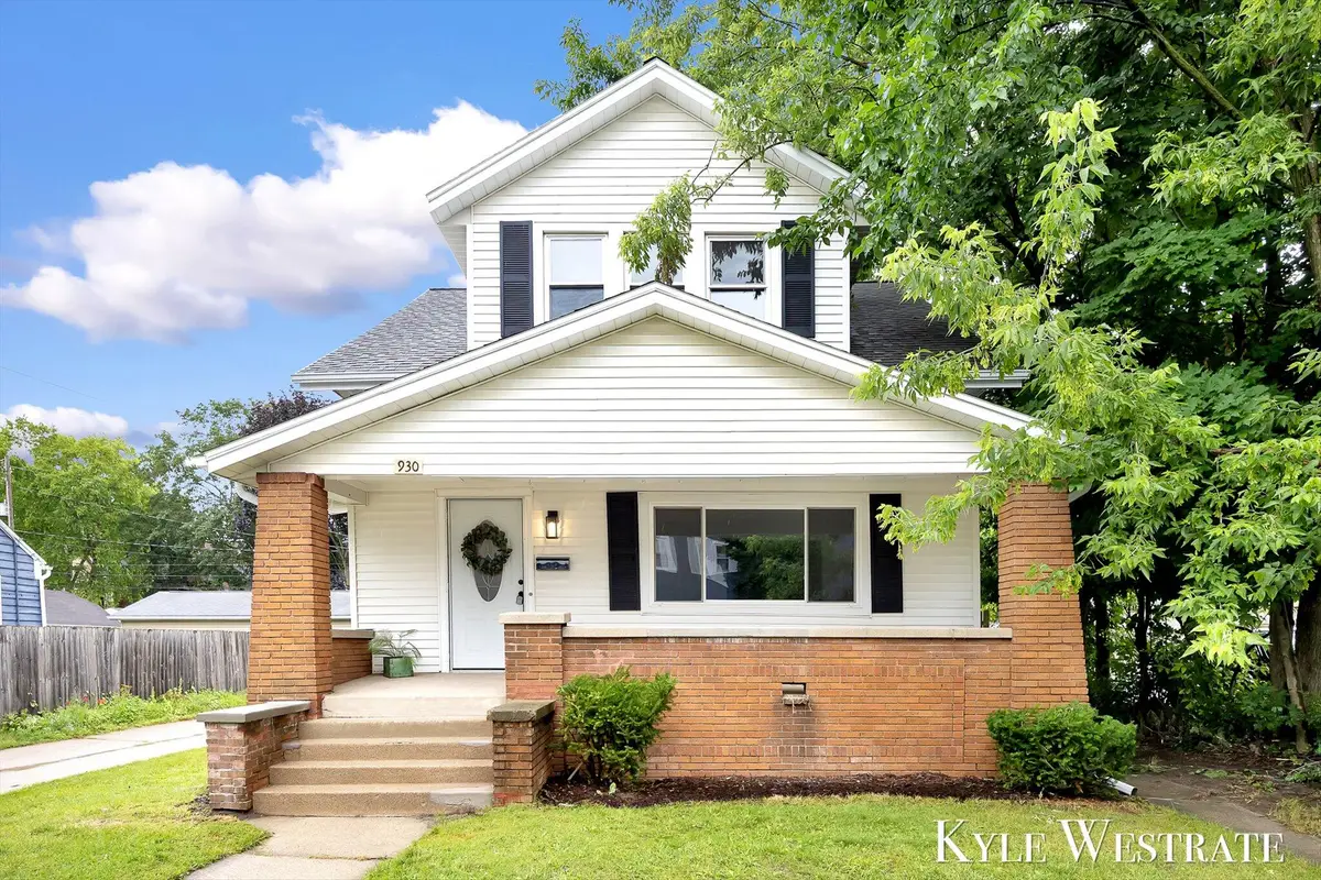 930 Powers Avenue Nw, Grand Rapids, MI 49504 - #1