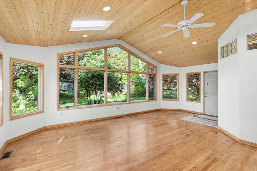 6458 Lakeshore Road, Lakeport, MI 48059 - #3