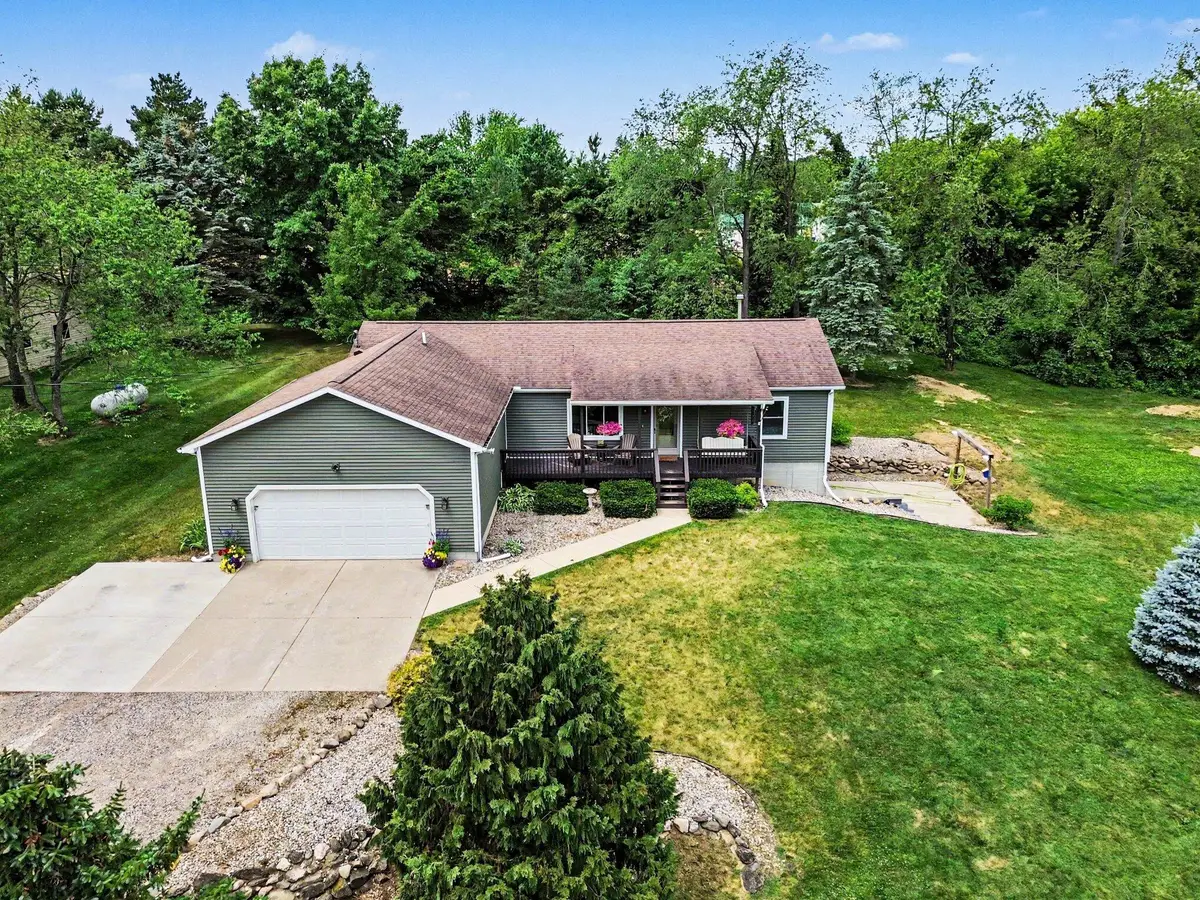 11356 S Miller Highway, Brooklyn, MI 49230 - #1