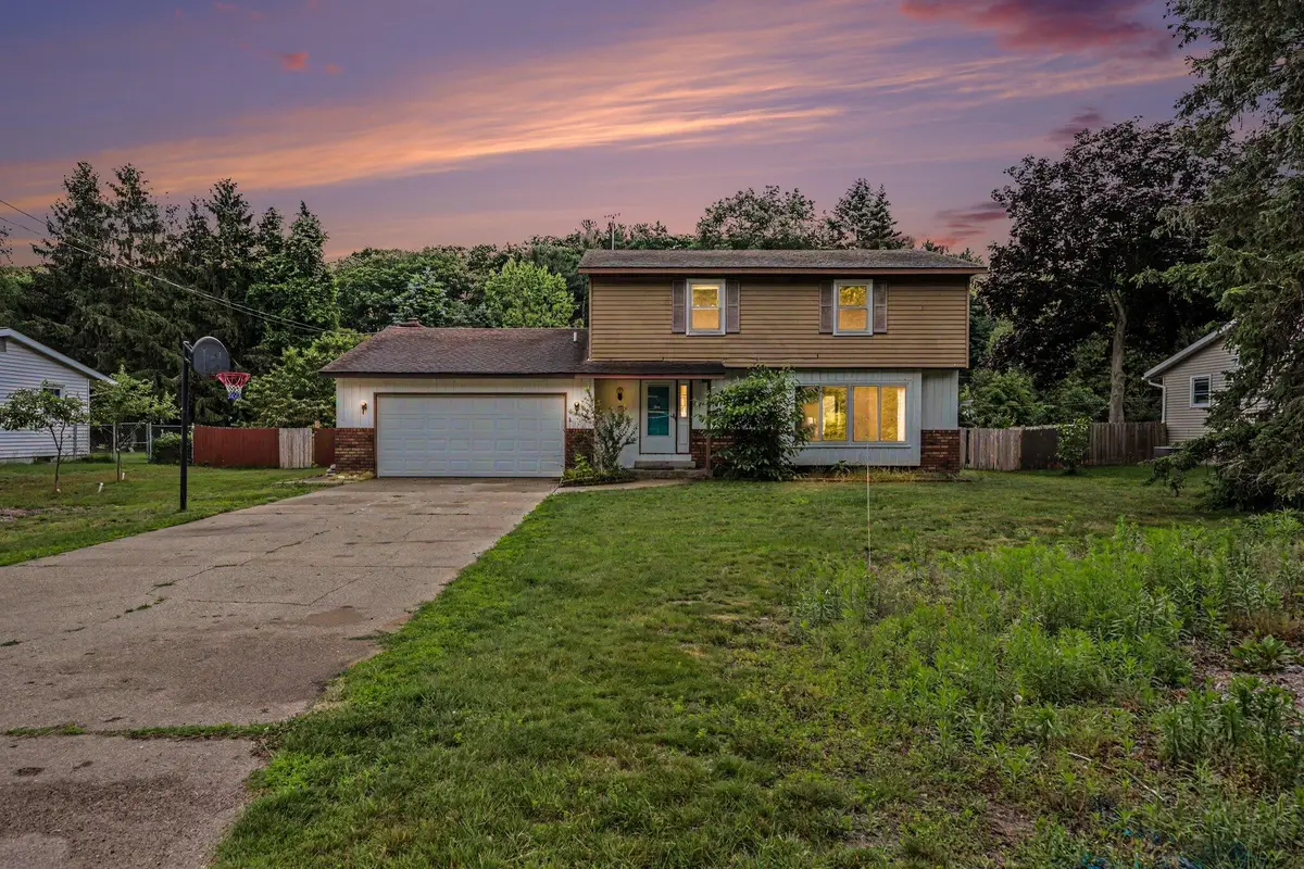 1915 Shorewood Drive, Norton Shores, MI 49441 - #1