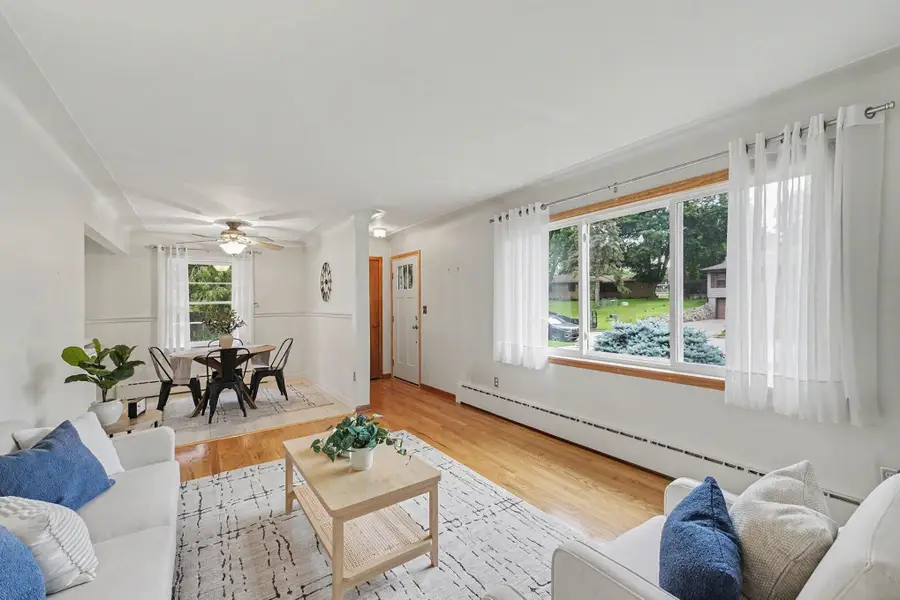 2162 Finsbury Lane Nw, Grand Rapids, MI 49504 - #3