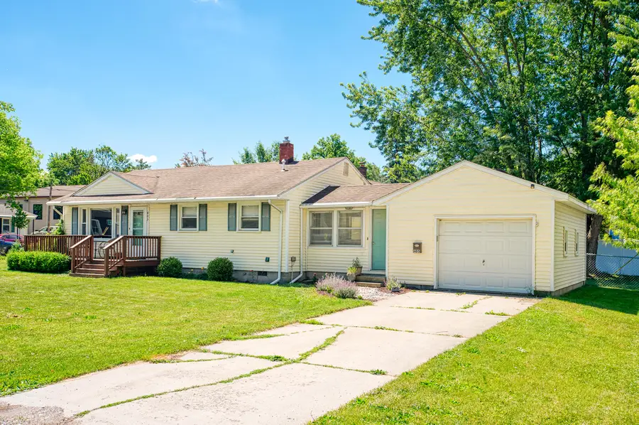 405 Washington Street, Dundee, MI 48131 - #3