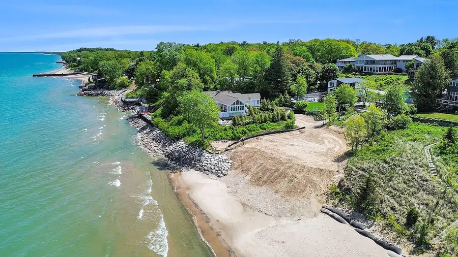 4281 Lake Shore Drive, Michiana, MI 49117 - #2