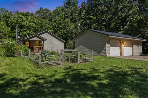 67526 Thunderbird Drive, Sturgis, MI 49091