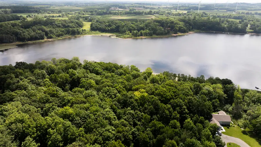 5456 W Ridge Drive, Ludington, MI 49431 - #3