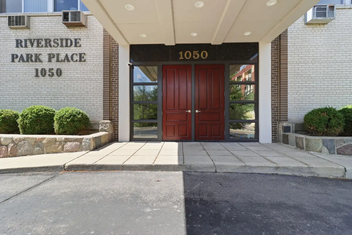 1050 Wall Street #3E, Ann Arbor, MI 48105 - #1