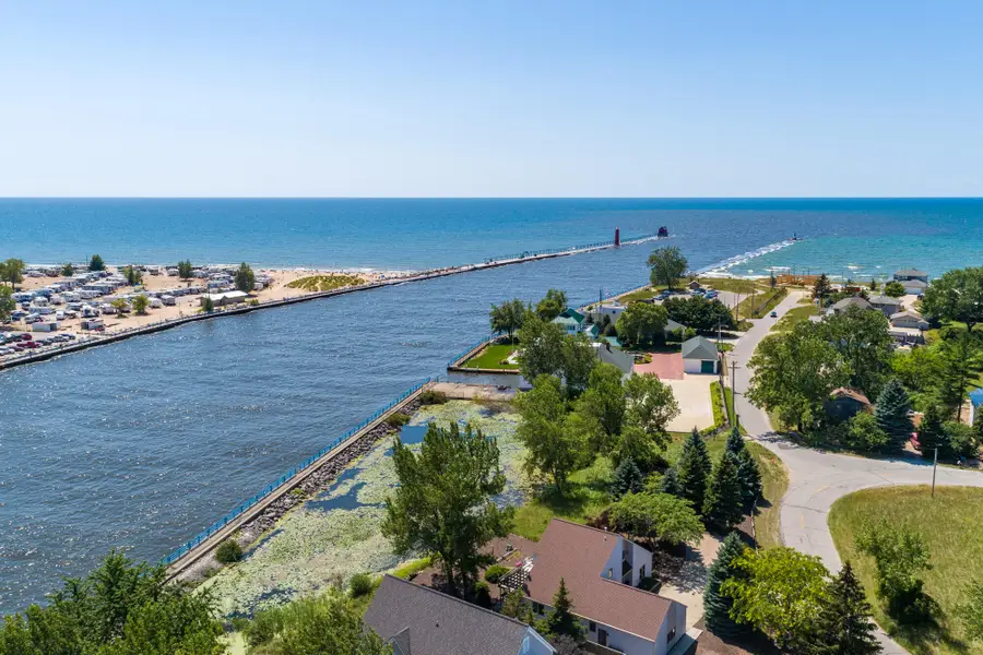 529 Miller Drive #202, Grand Haven, MI 49417 - #2