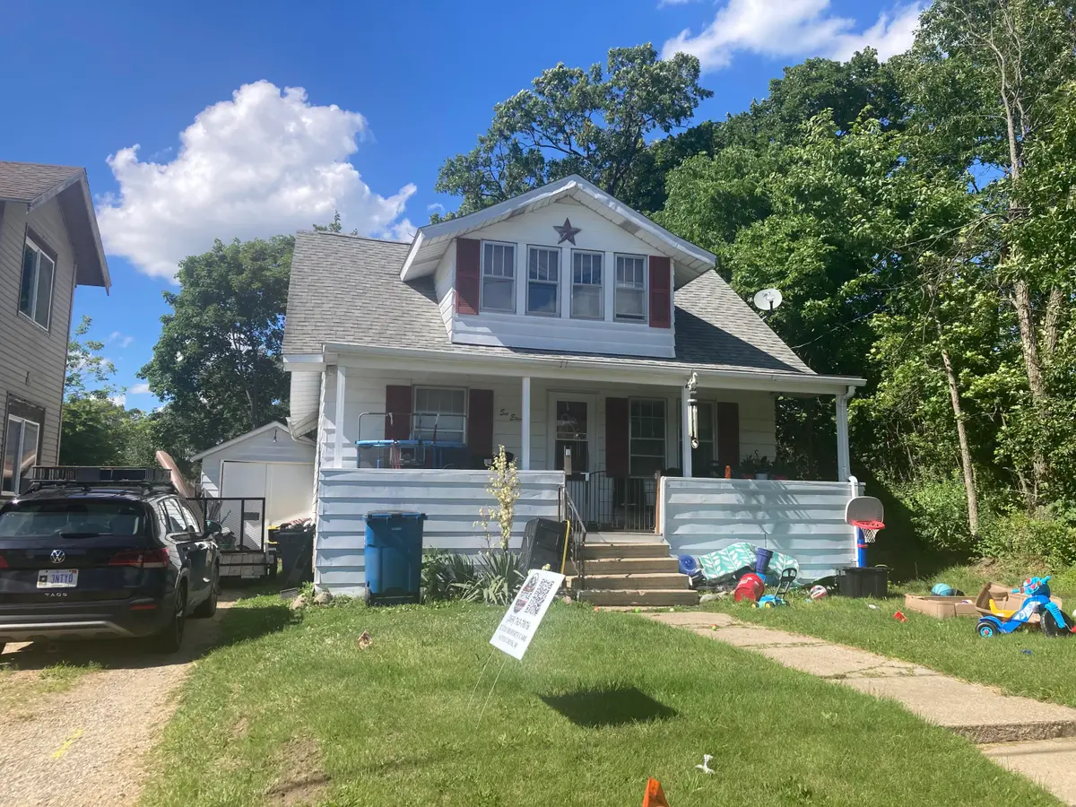 611 Cliff Street, Battle Creek, MI 49014 - #1