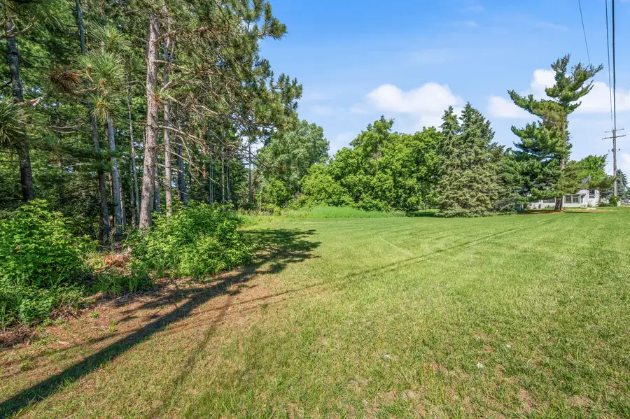 318 S 3rd Avenue, Big Rapids, MI 49307 - #2