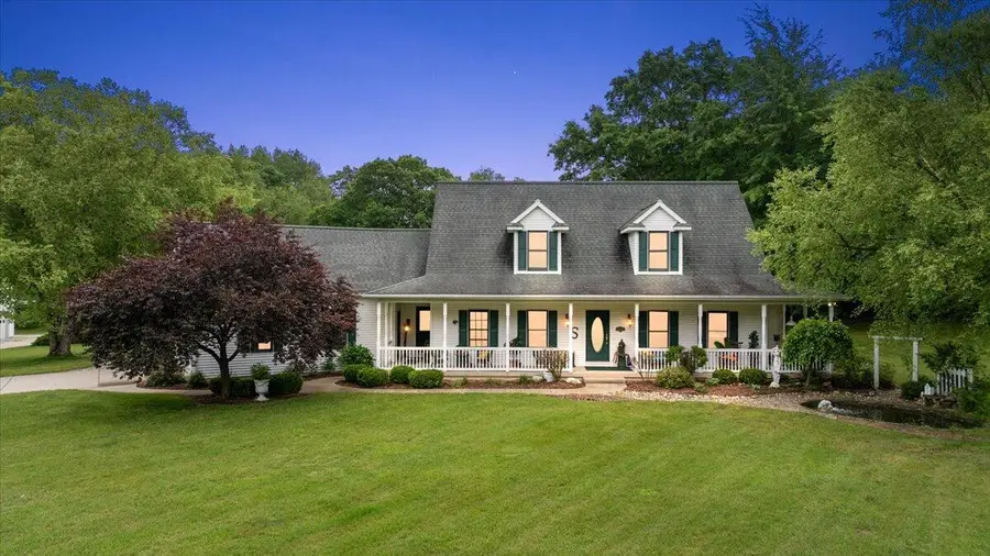 8236 Alpine Avenue Nw, Sparta, MI 49345 - #2