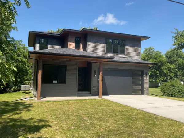 1418 Blue Star Highway, South Haven, MI 49090