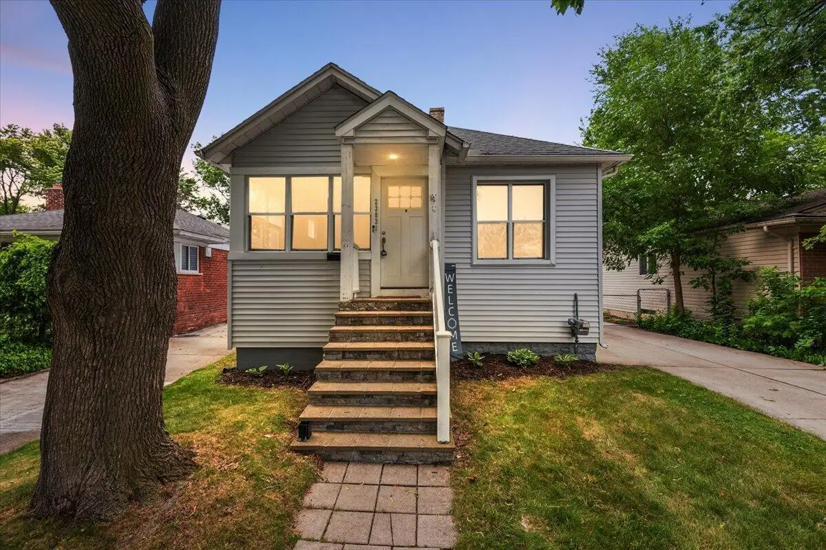 23831 Deziel Street, Saint Clair Shores, MI 48082 - #1
