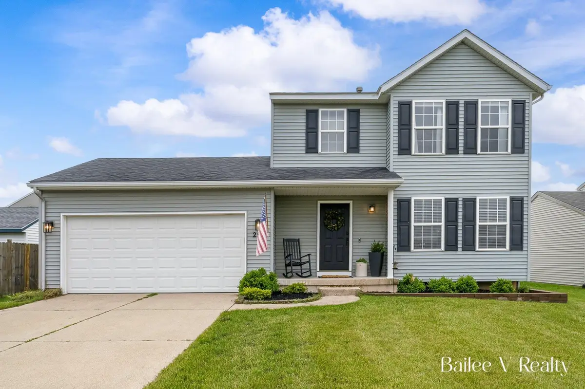 295 Settlers Pass Ne, Cedar Springs, MI 49319 - #1