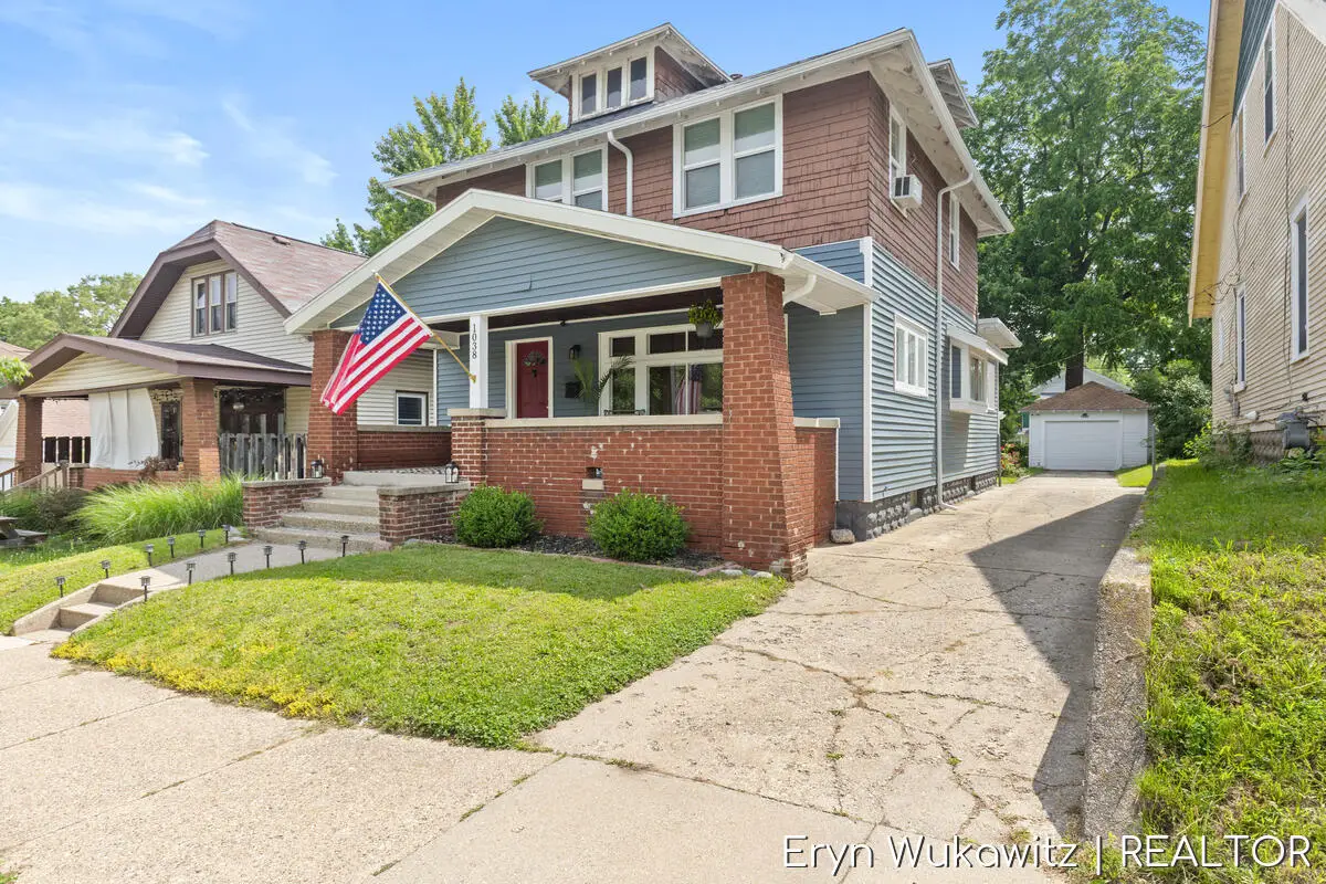 1038 Widdicomb Avenue Nw, Grand Rapids, MI 49504 - #1