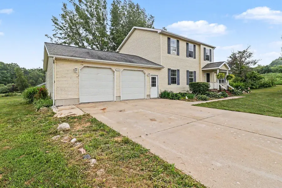 5449 W Golfside Drive, Ludington, MI 49431 - #3