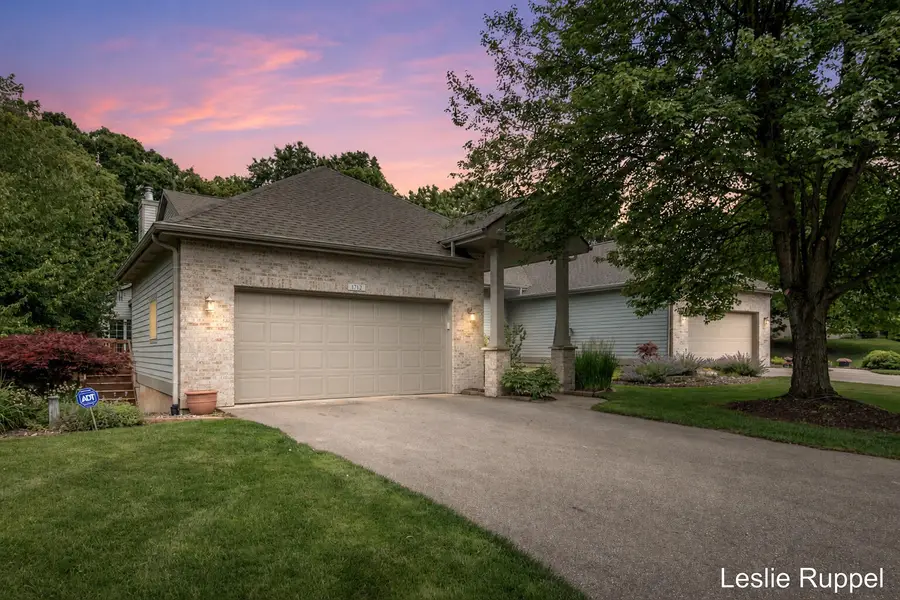 1712 Big Timber Court Ne, Grand Rapids, MI 49505 - #2
