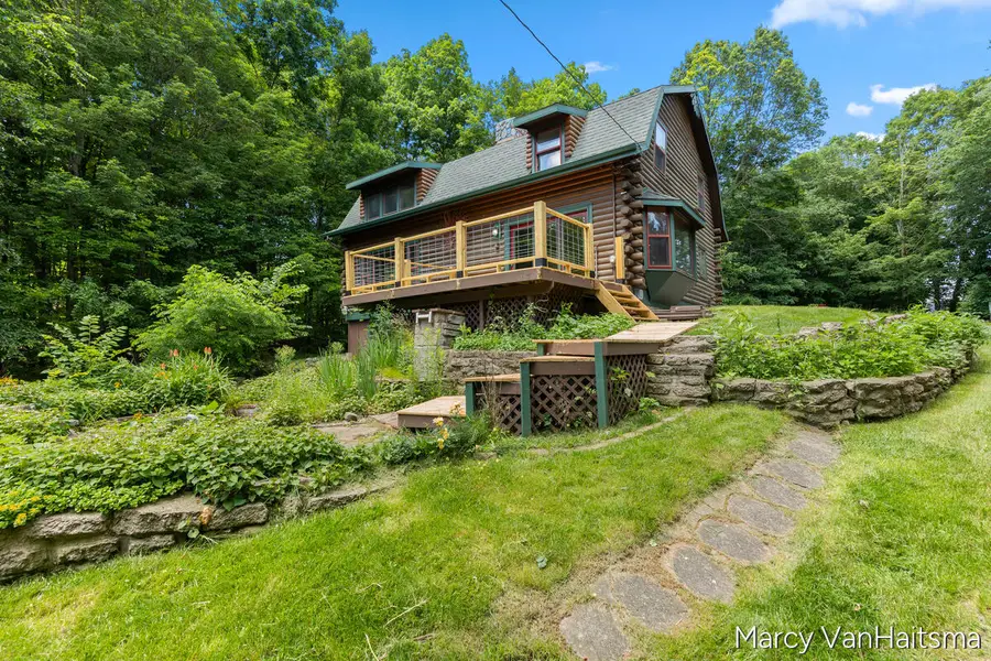 5837 Warner Street, Allendale, MI 49401 - #3
