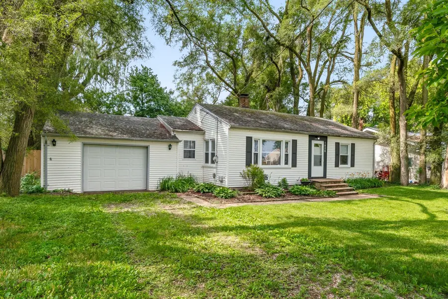 4826 Burt Avenue, Grand Ledge, MI 48837 - #2