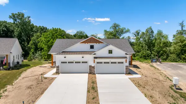 146 Ashley Court, Brooklyn, MI 49230