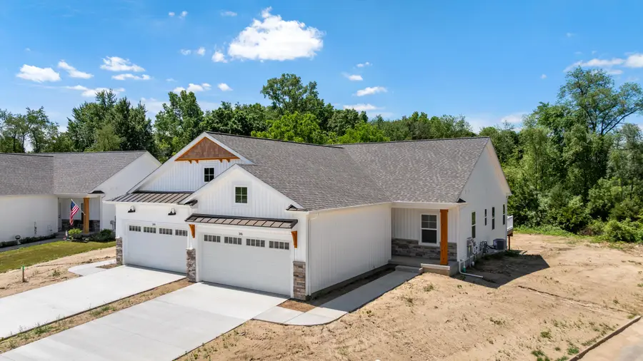 146 Ashley Court, Brooklyn, MI 49230 - #2