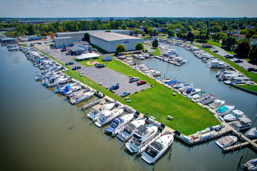 18 Wharfside #18, Grand Haven, MI 49417 - #3
