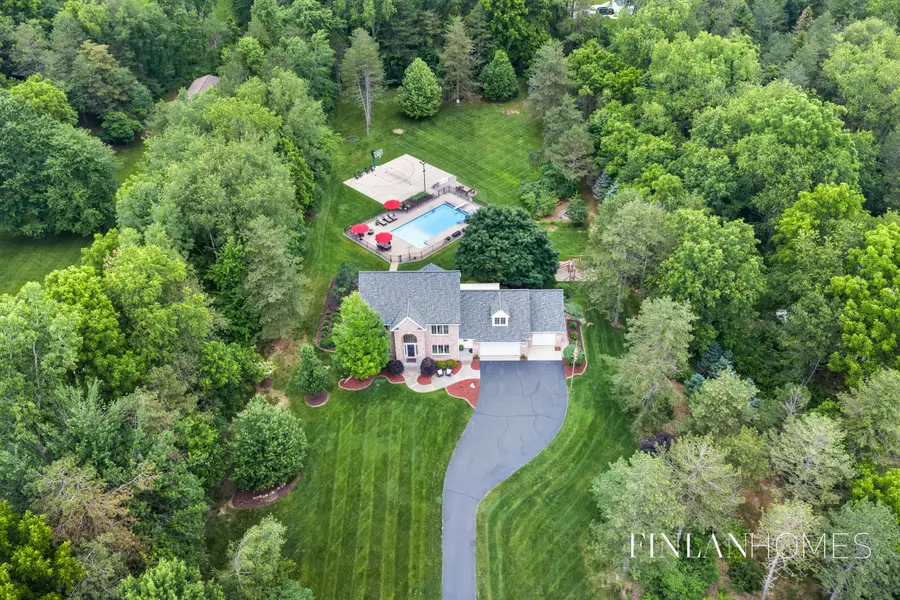 10310 E Rivershore Drive Se, Alto, MI 49302 - #2
