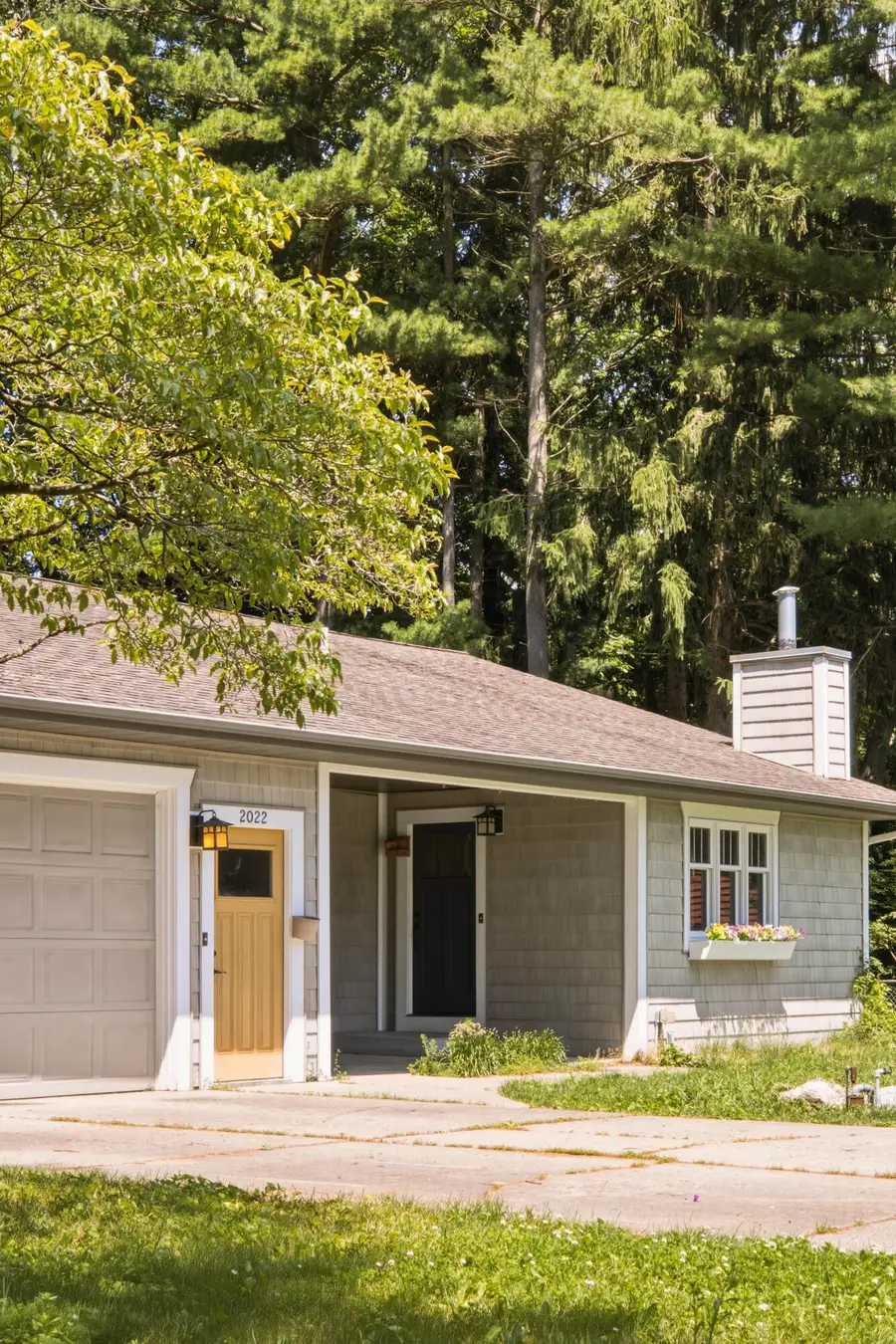 2022 W Swanson Court, Muskegon, MI 49444 - #2