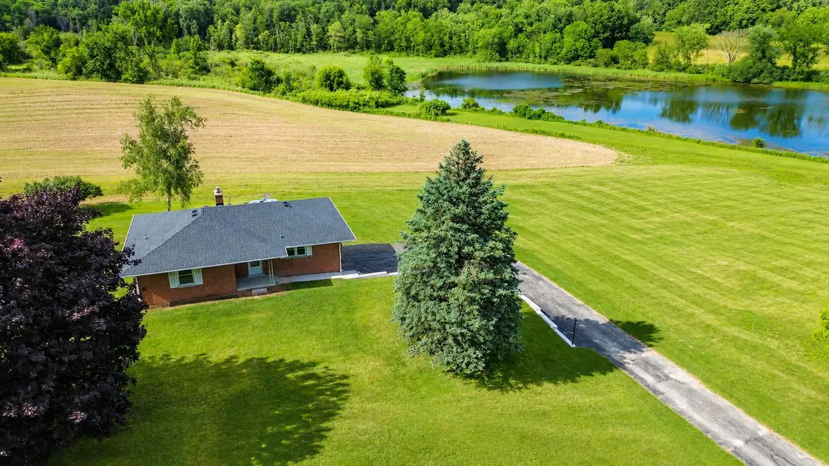 18100 English Road, Manchester, MI 48158 - #1
