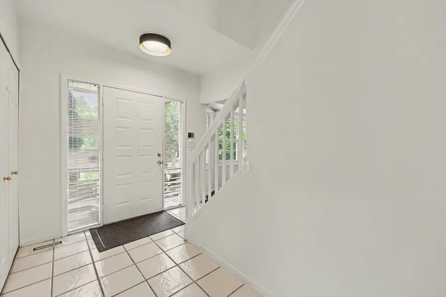 3705 Fieldcrest Lane, Ypsilanti, MI 48197 - #2