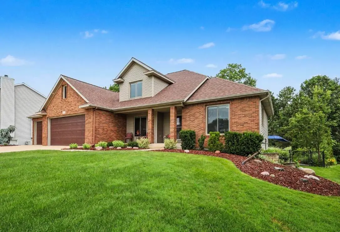 3035 View Point Street Sw, Jenison, MI 49428 - #1