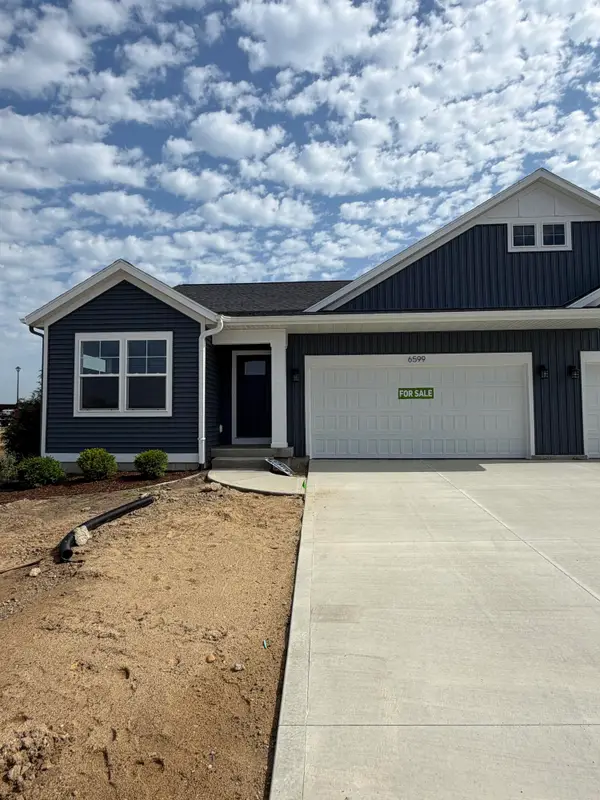 6599 Bellflower Drive Sw #1, Zeeland, MI 49464