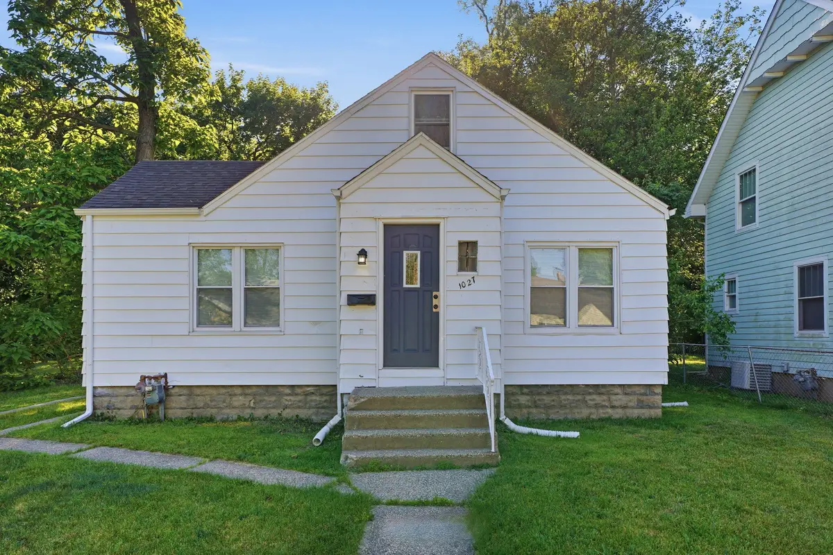 1027 Monroe Street, Benton Harbor, MI 49022 - #1