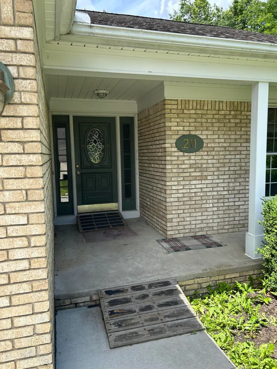 211 Whitney Drive, Rochester Hills, MI 48307 - #3