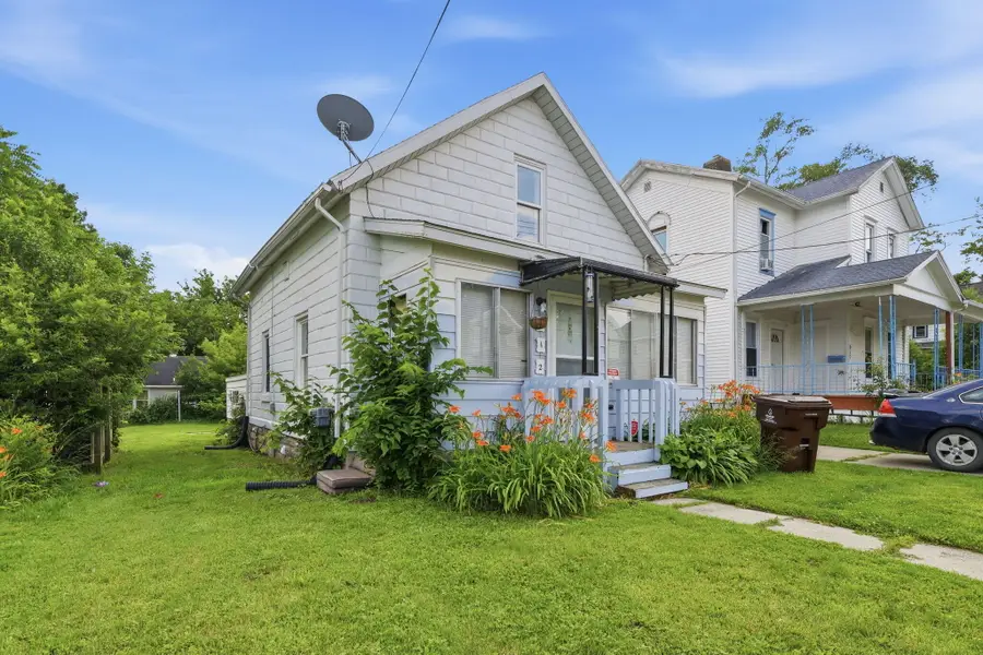 612 Baker Street, Lansing, MI 48910 - #2