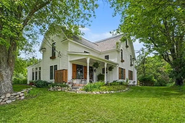 48 S Sashabaw Road, Ortonville, MI 48462