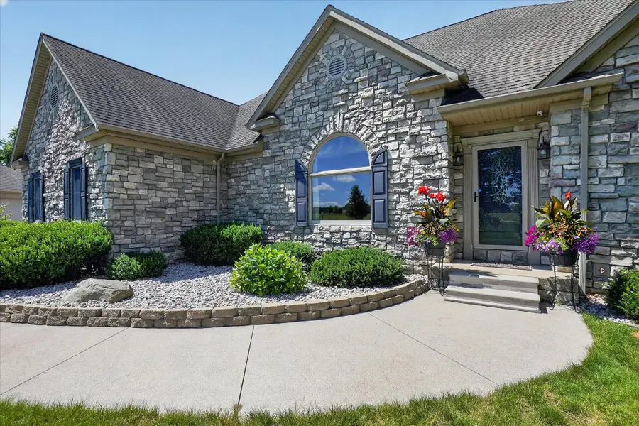 325 Priest Road, Owosso, MI 48867 - #2