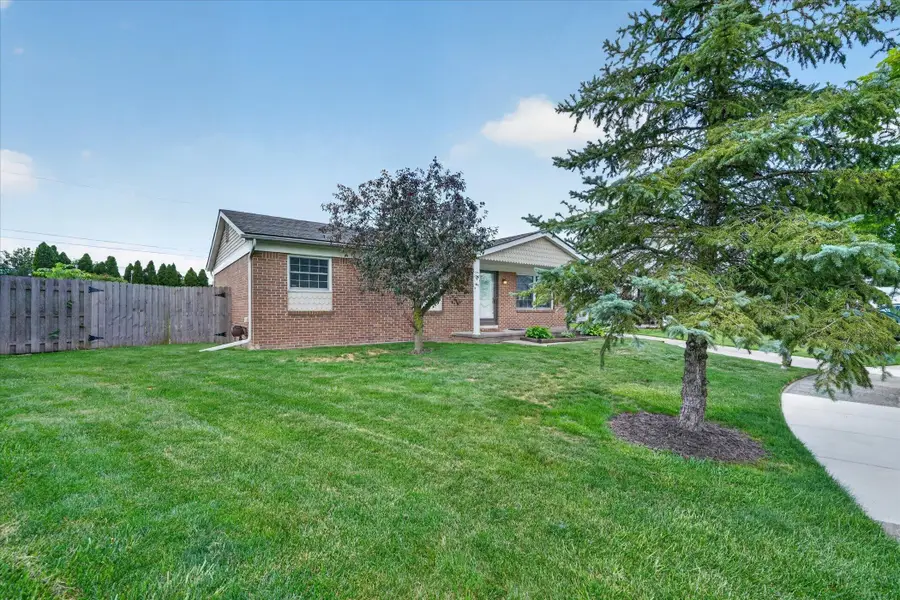 245 Roseland Drive, Canton, MI 48187 - #3